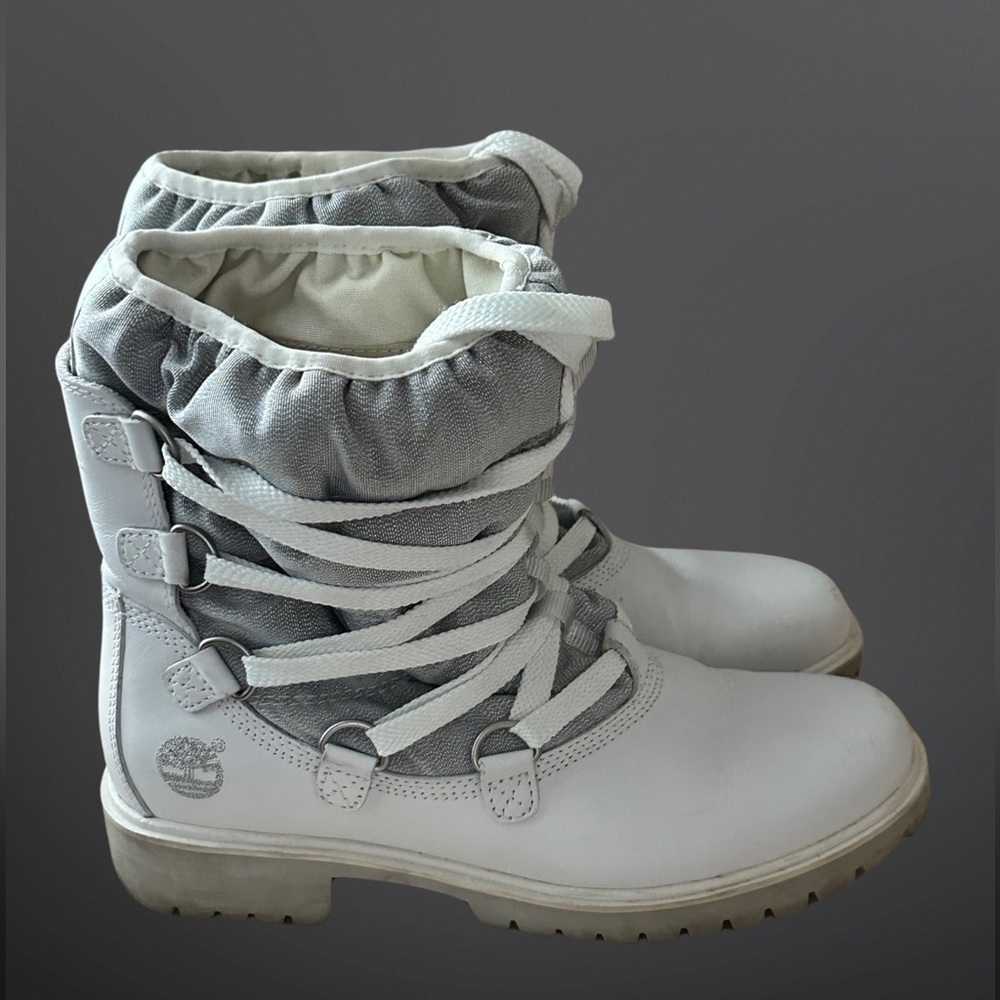 TIMBERLAND White Genuine Leather Boot Women’s Size 7. - Picture 15 of 16